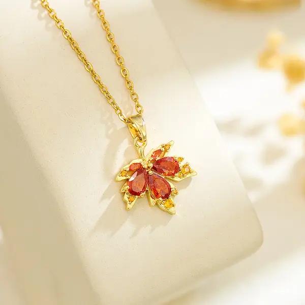 Delicate small leaf necklace | pendant material ALLOY 81