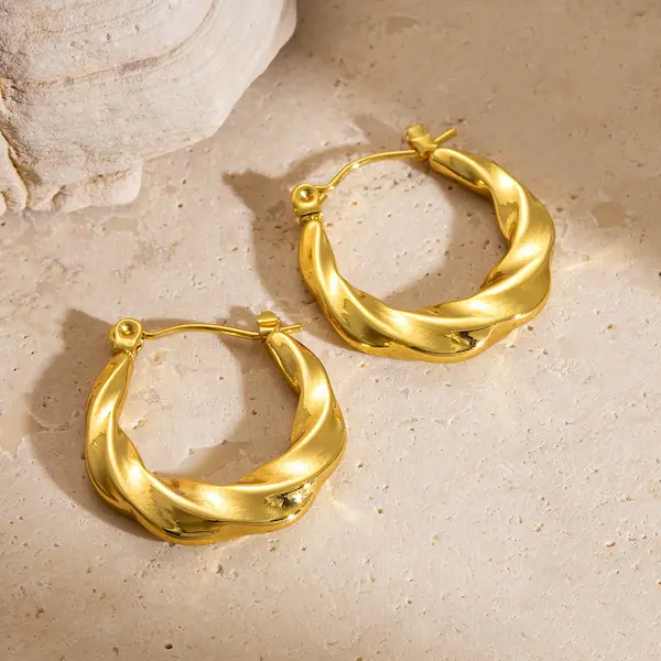 Hollowed out hoop color guaranteed earrings 36