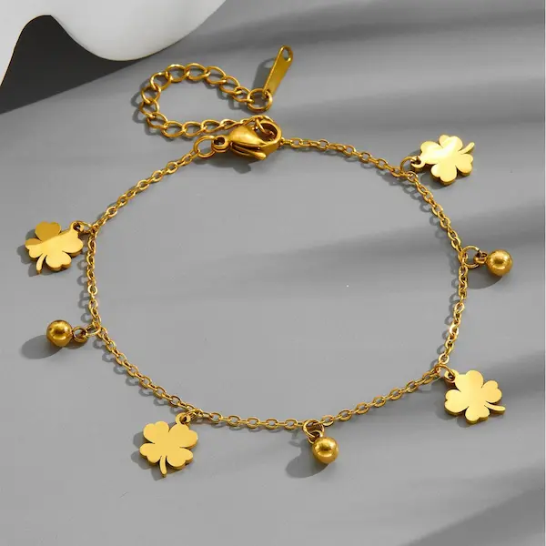 Four leaf clover beaded color guaranteed bracelet 116