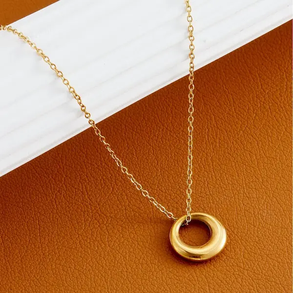 Minimalist circle color guaranteed necklace 124