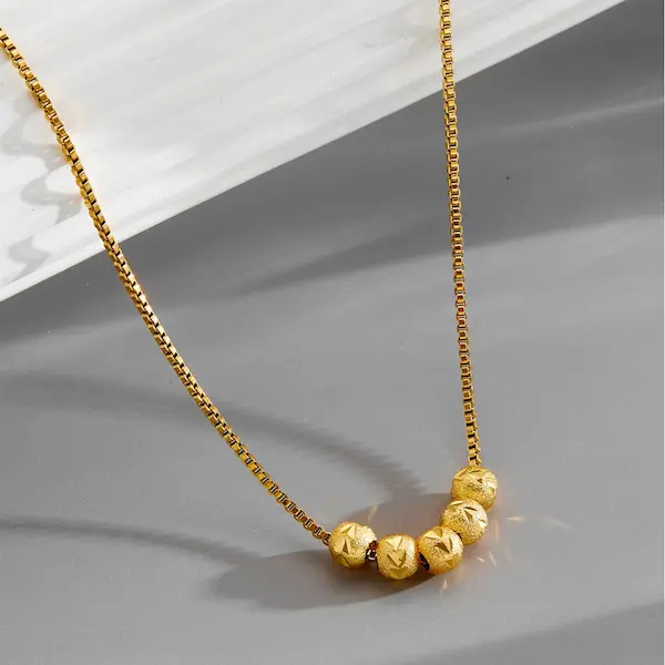 Minimalist gold beaded color guaranteed necklace 135