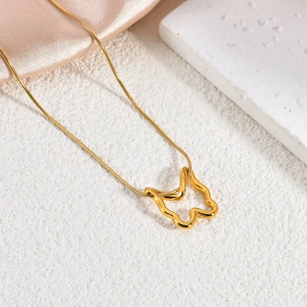 Minimalist twisted hollow butterfly color guaranteed necklace 157