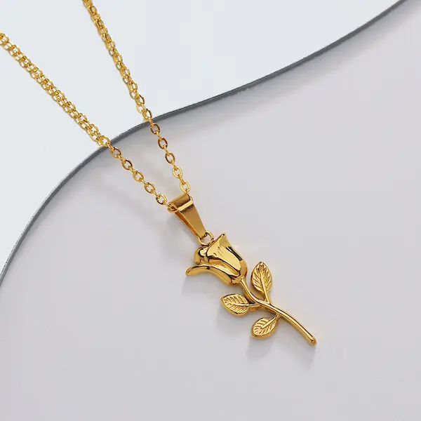 Golden rose color guaranteed necklace 211