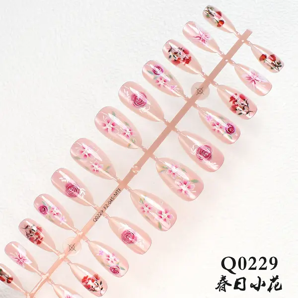 24 pieces fake nails 342
