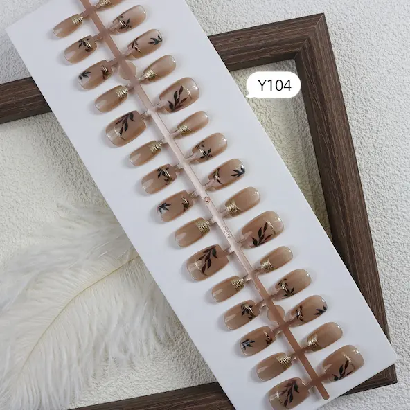 30 pieces black leaf glit fake nails 394