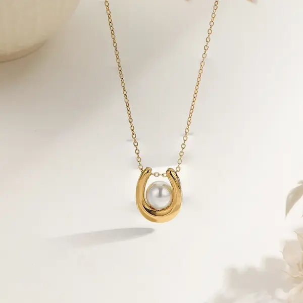 U shaped pearl color guaranteed necklace 411