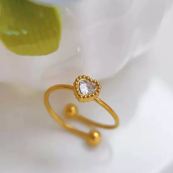 Heart shaped diamond color guaranteed ring 467
